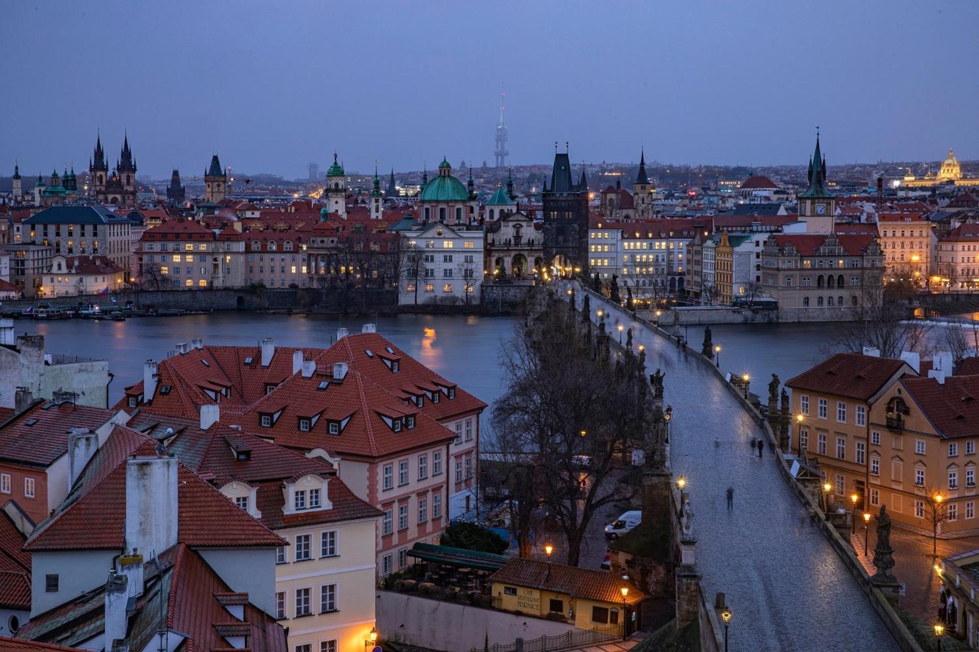 Authentic Czech Experience By Rentez Apartment
