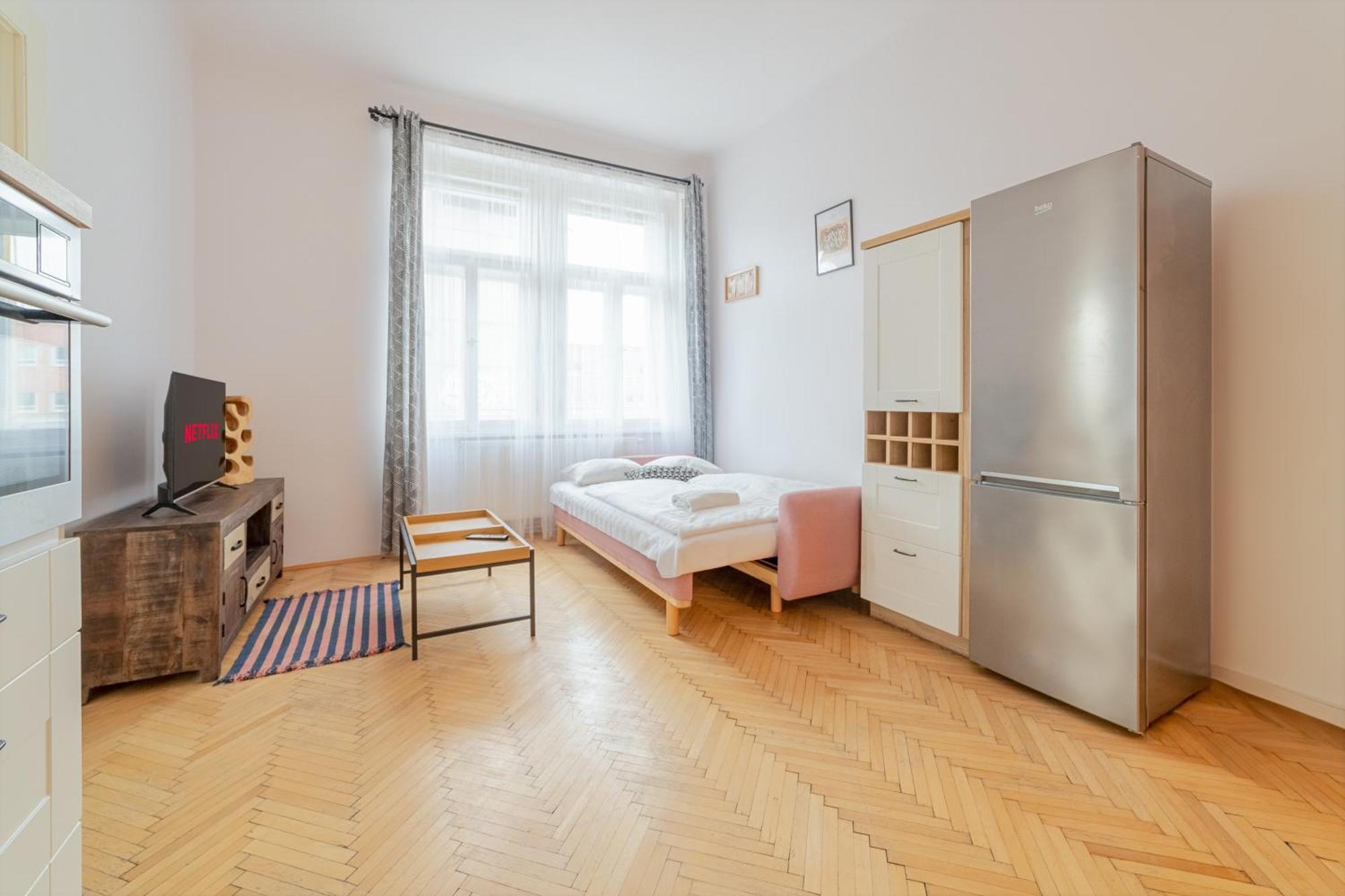 Authentic Czech Experience By Rentez Apartment Prague